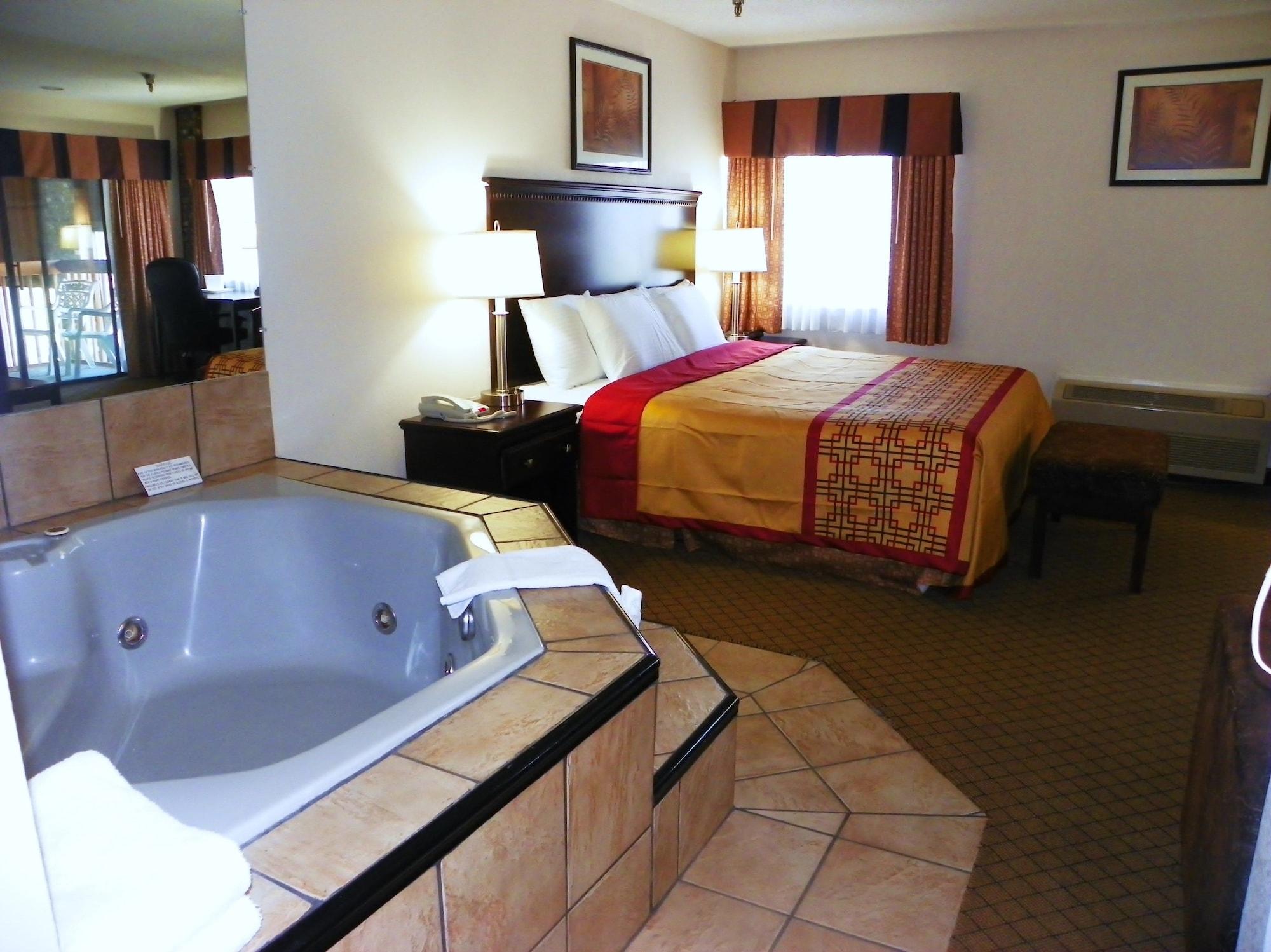 Royalton Inn & Suites Upper Sandusky Buitenkant foto