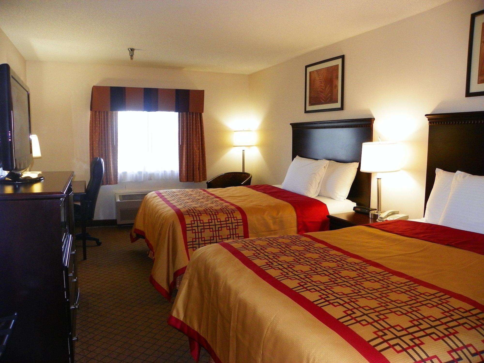 Royalton Inn & Suites Upper Sandusky Buitenkant foto